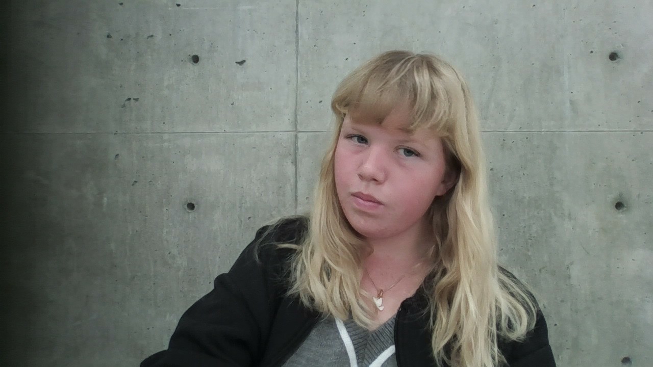 Livvie Larson headshot