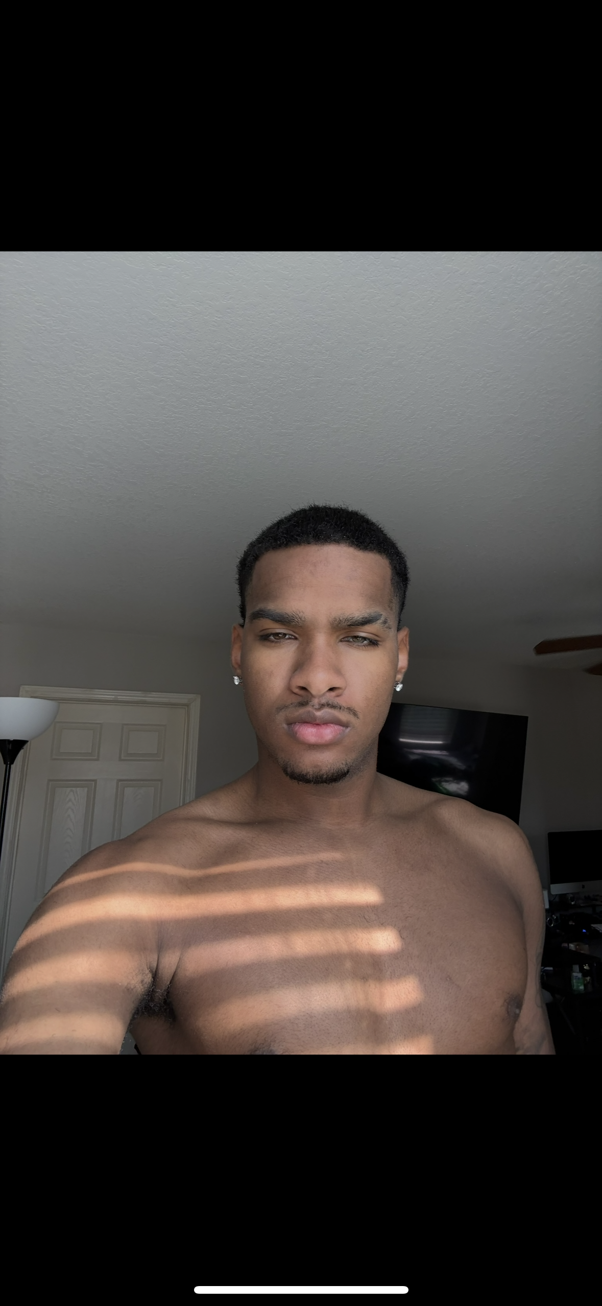 Jamari Tolbert headshot