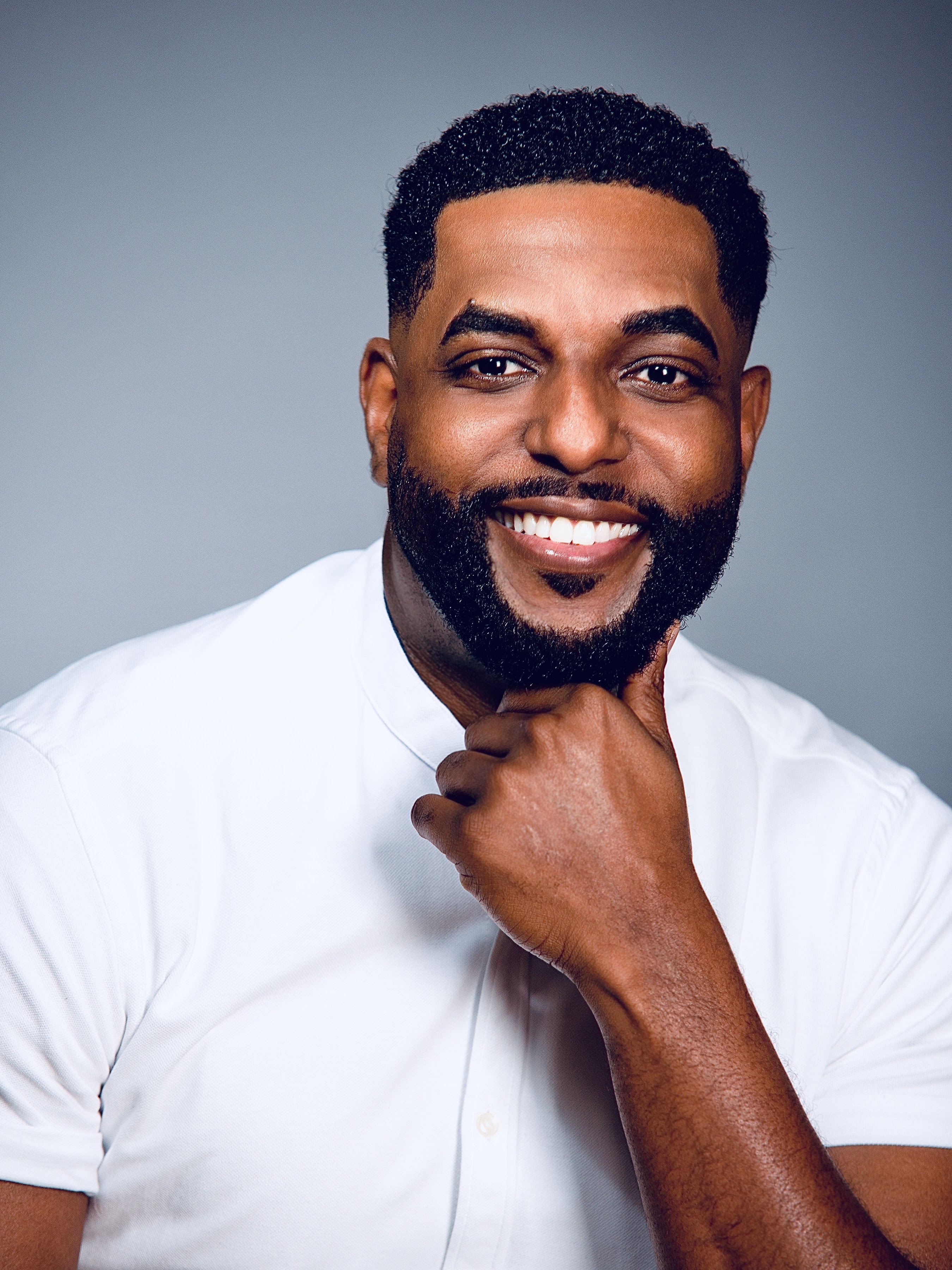 DeVon Burns headshot